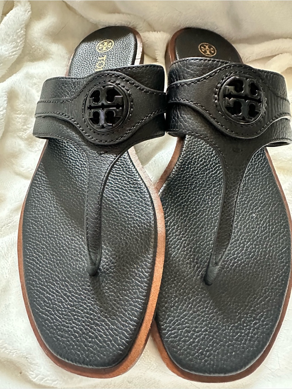 Tory Burch Carson Black Leather Thong Welt Sandals - Size 9